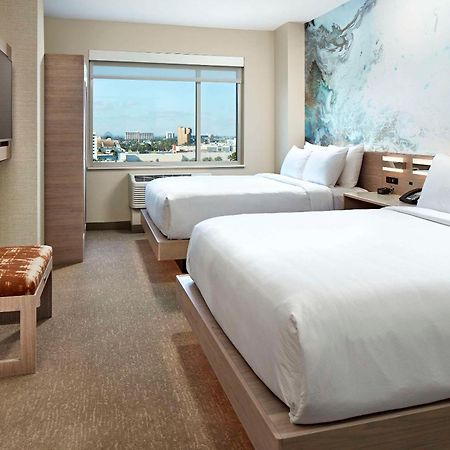 Cambria Hotel & Suites Anaheim Resort Area Zewnętrze zdjęcie