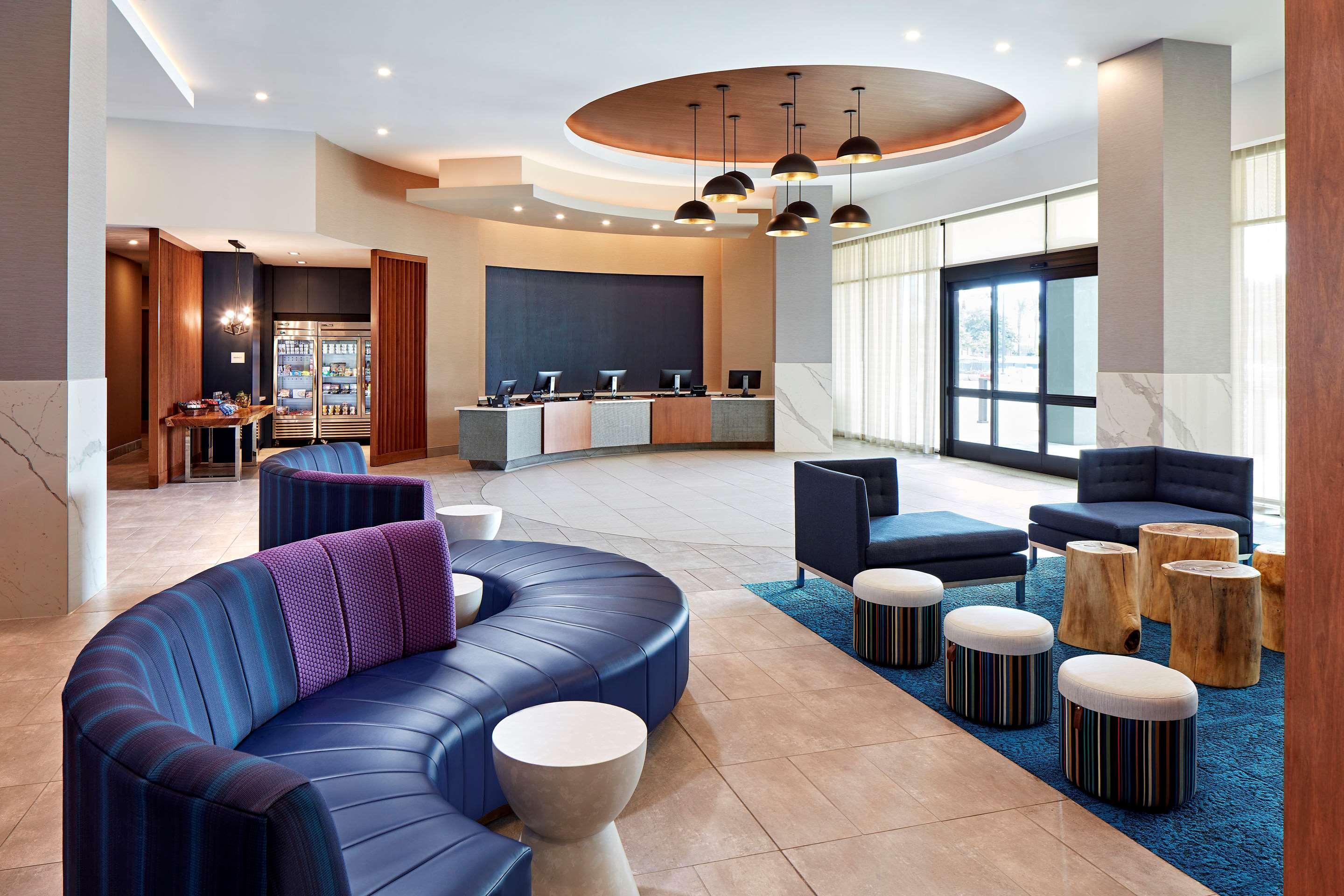 Cambria Hotel & Suites Anaheim Resort Area Zewnętrze zdjęcie