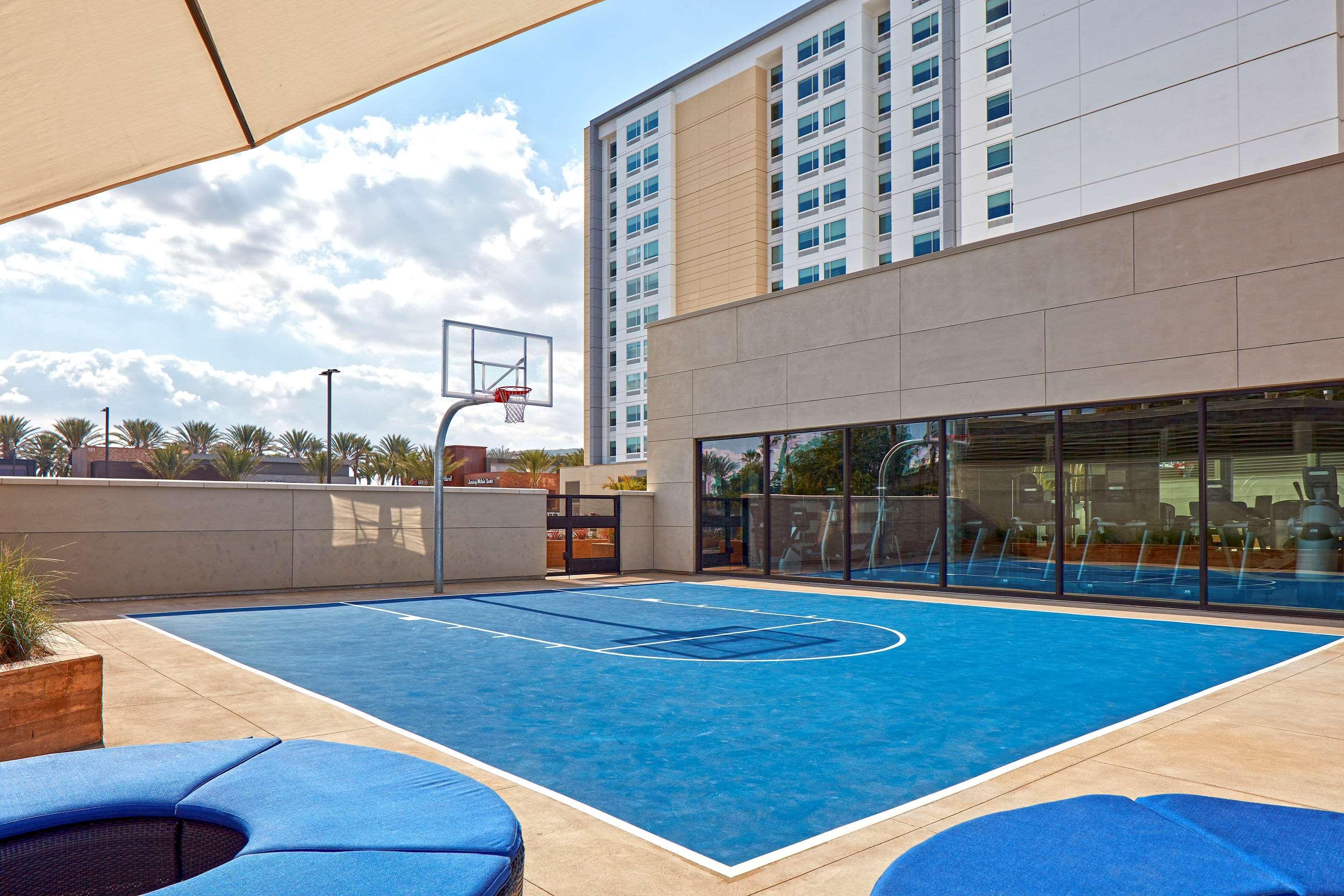 Cambria Hotel & Suites Anaheim Resort Area Zewnętrze zdjęcie