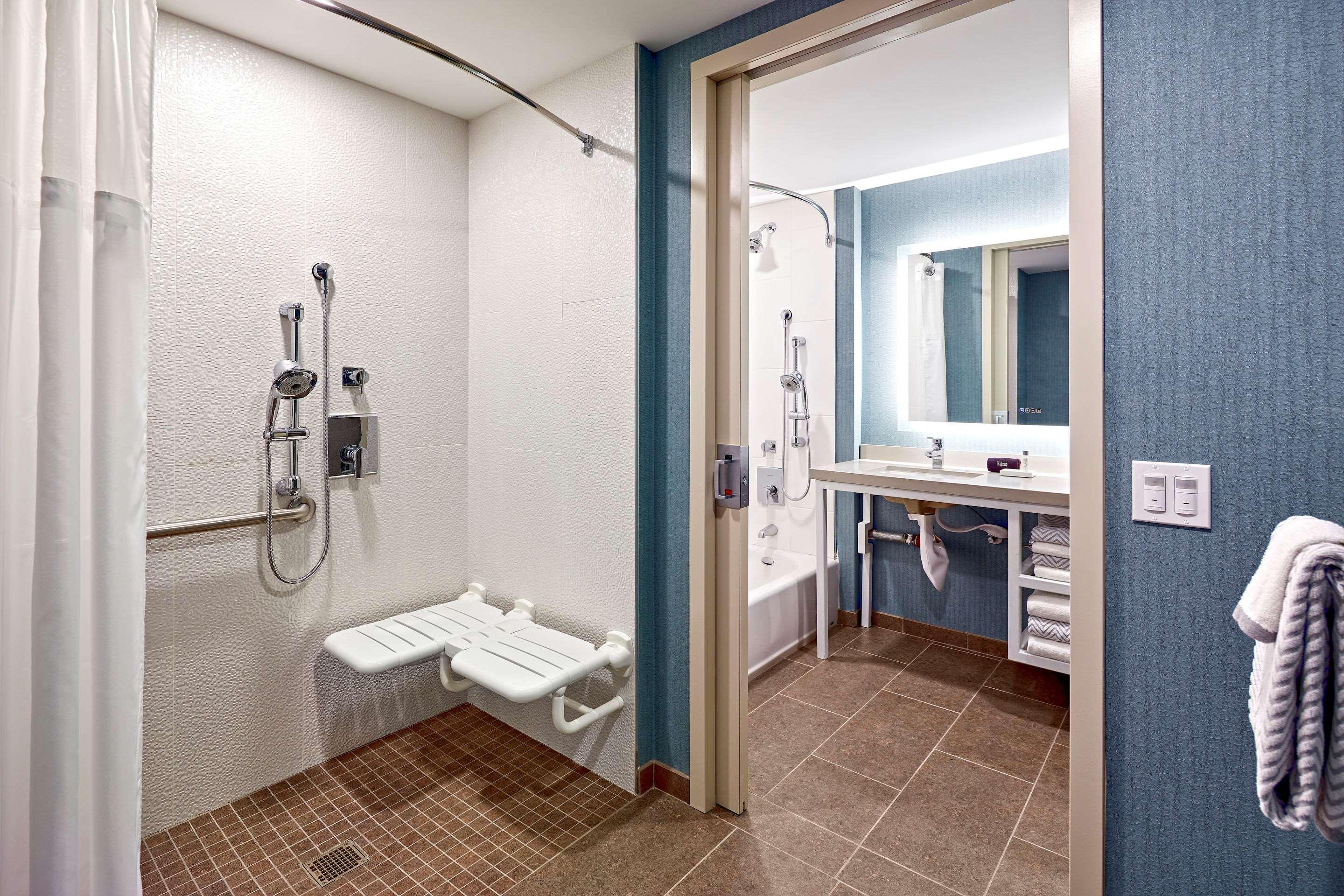 Cambria Hotel & Suites Anaheim Resort Area Zewnętrze zdjęcie